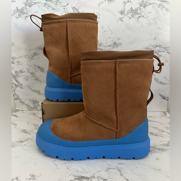 UGG Classic Short Weather Hybrid Waterproof Chestnut Suede Boots 1143992 Size 12
